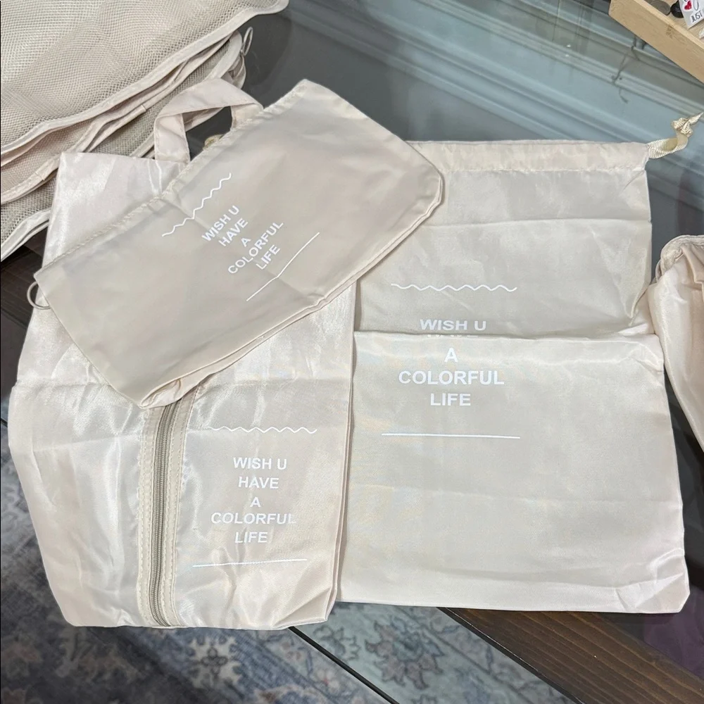 Cream Travel Organizer Set